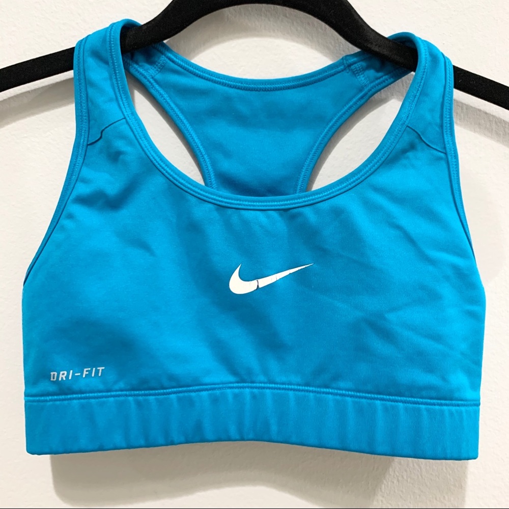 Nike Pro Sports Bra